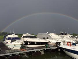 Boote Regenbogen